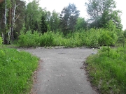 Налево дорога к бане,направо на выезд